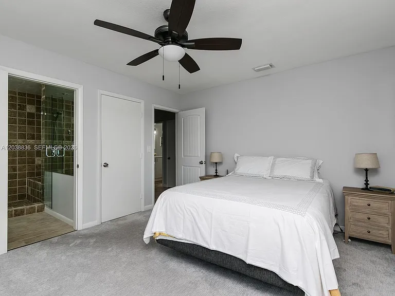 1540 Arthur St — Photo 15