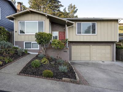 251 Lassen Dr, San Bruno, CA, 94066