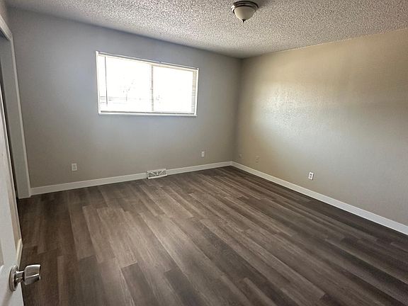 4th image of 1361 Sable Blvd
