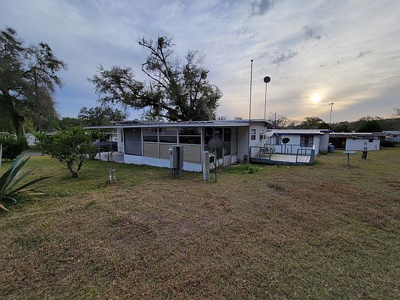 5th image of 37918 Lake Gilbert Cir