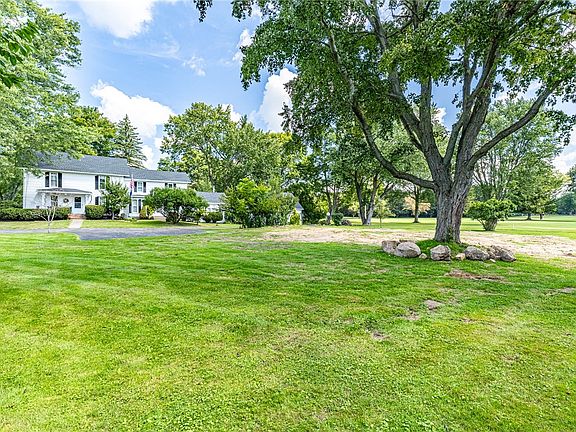 5th image of 1744 Jackson Rd