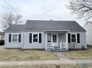 230 Prospect Ave, Findlay, OH 45840