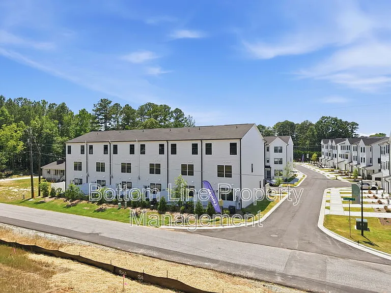 2308 Oakwood Meadows Ct — Photo 16