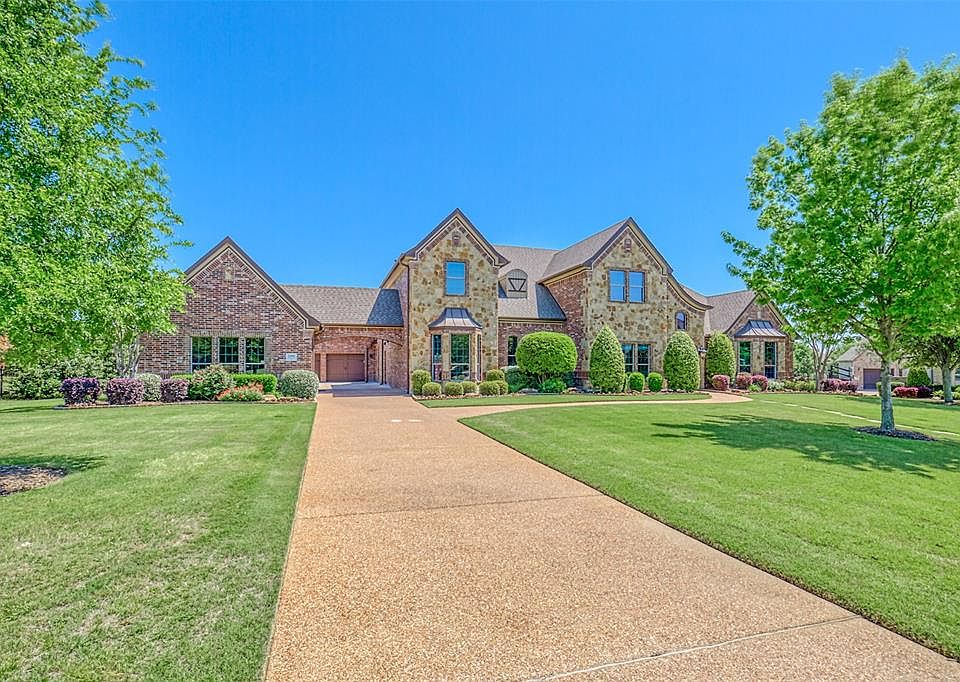 1st image of 5408 Lake Victoria Ct