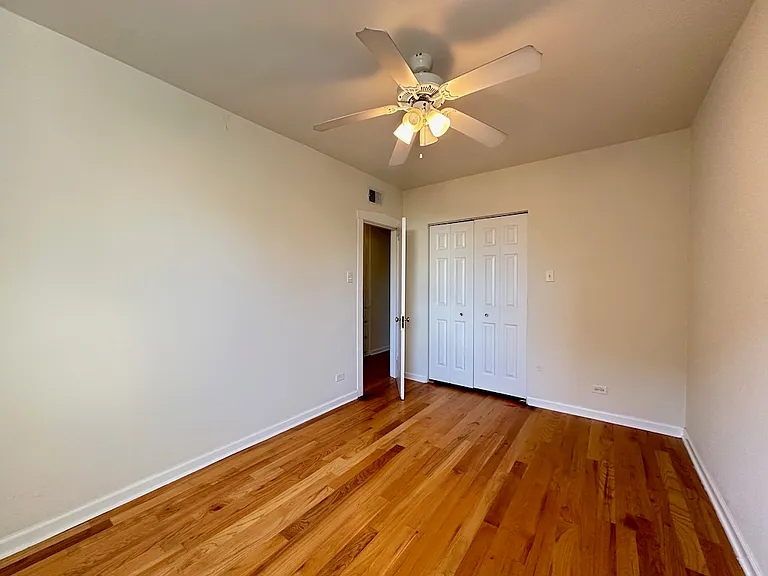 1253 W Henderson St #3 — Photo 16