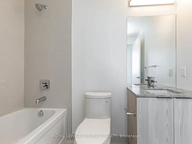 30 Ordnance St #2805 — Photo 13