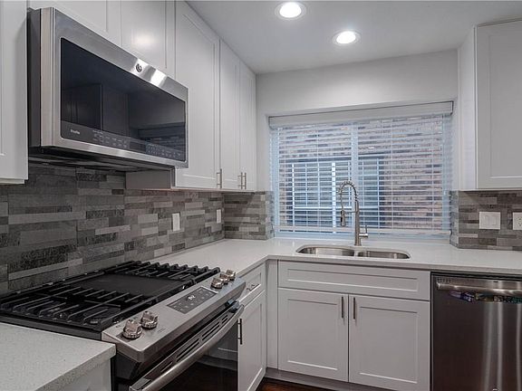 5th image of 2128 Cannes Dr