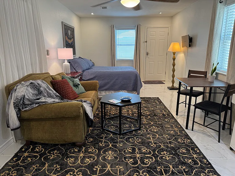 11117 Golden Triangle Cir — Photo 3