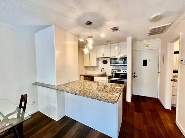 1815 Robalo Dr #C201, Vero Beach, FL 32960