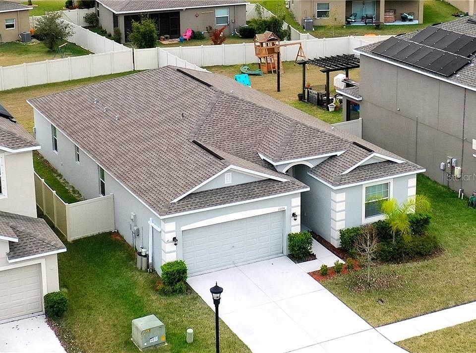 1st image of 13734 Newport Shores Dr