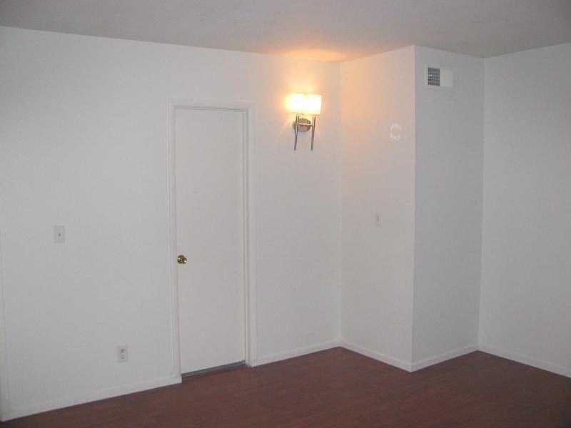 Master bedroom, jack n jill bathroom