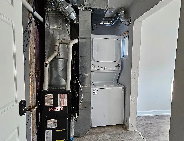 397 Pharmacy Ave — Photo 15