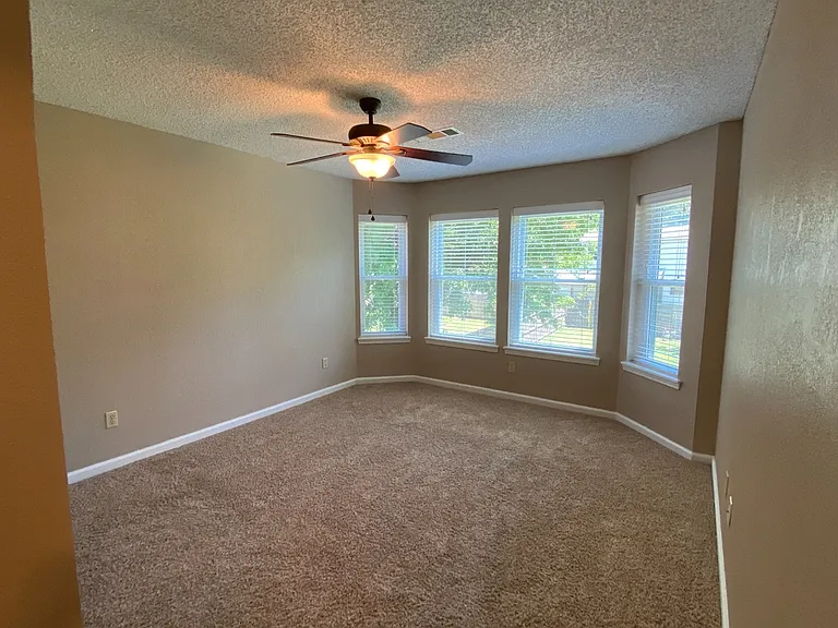 1619 S Fir Pl — Photo 12