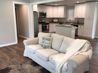 152 Hickory St, Denham Springs, LA 70726