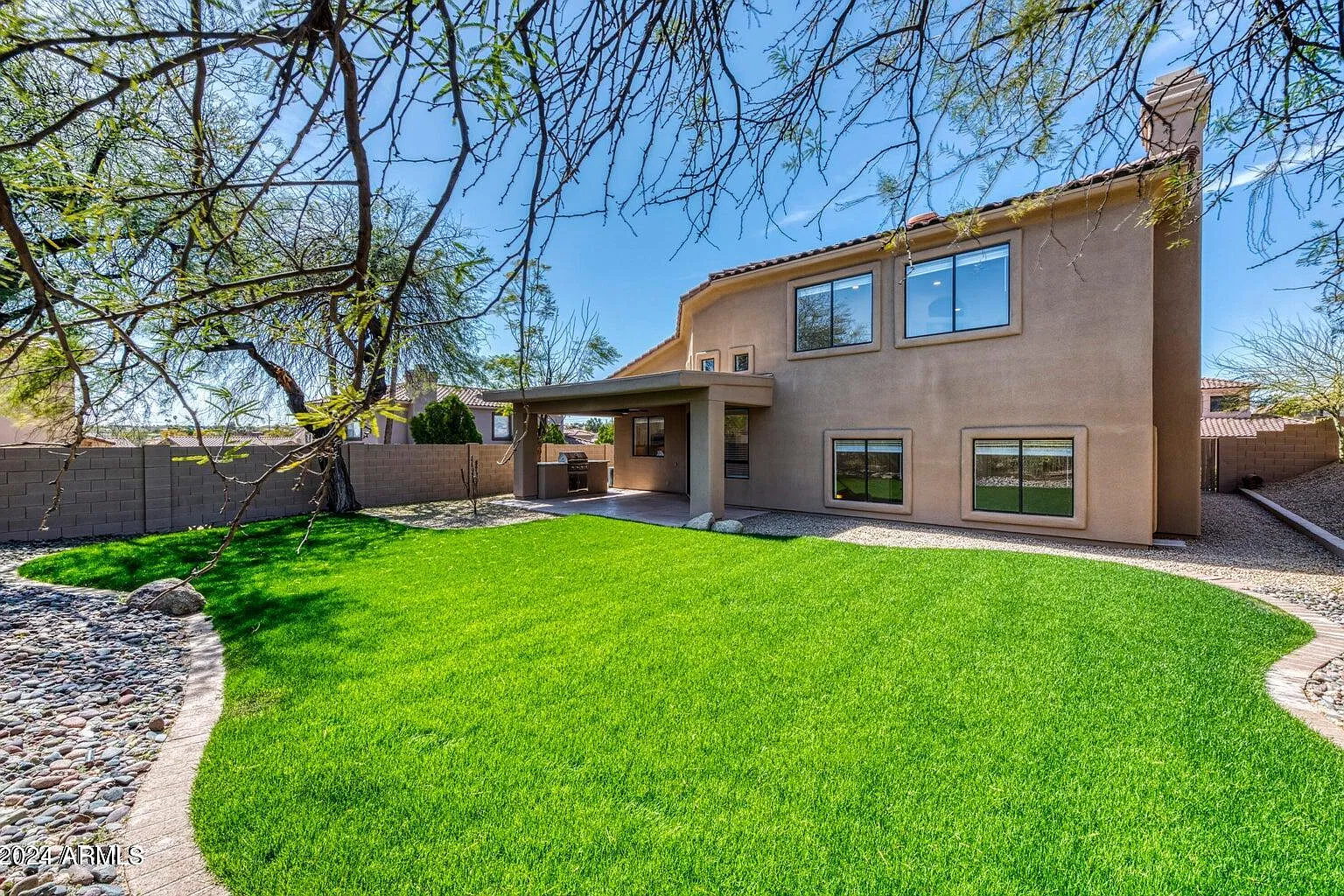 4 bed, 3.0 bath, 2693 sqft, $4,200 — Photo 4