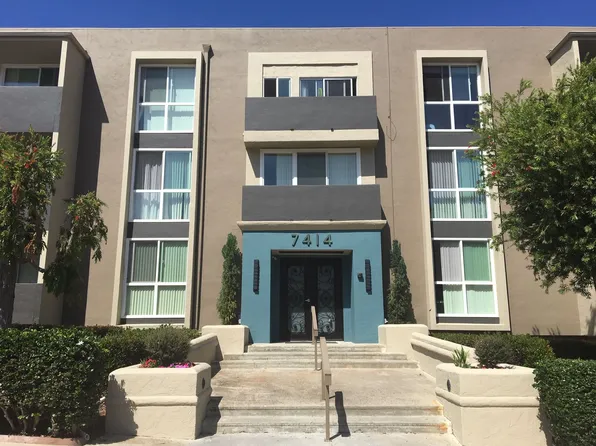 Herschel Apartments, 7414 Herschel Ave #205, La Jolla, CA 92037