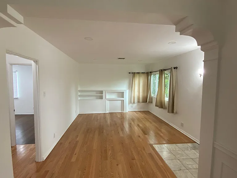 2710 Stoner Ave — Photo 9