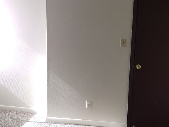5th image of 1900 11th Ave APT 210