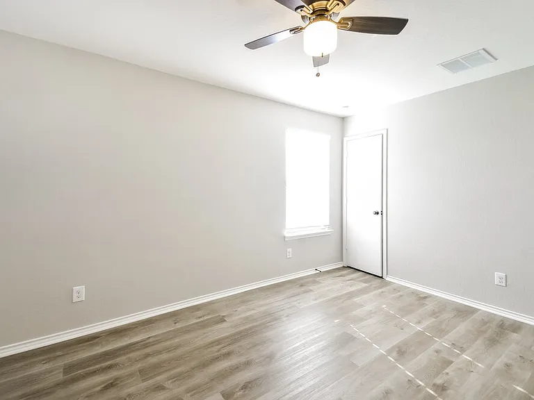 6839 Loma Blanca — Photo 16