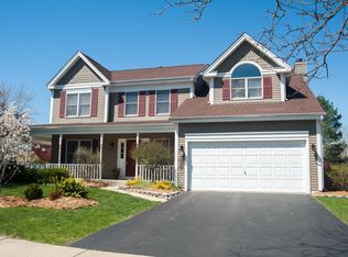 850 New Britton Rd, Carol Stream, IL 60188