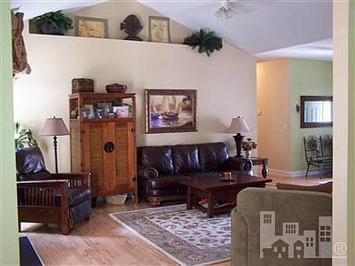 3rd image of 10143 SE Whispering Cove Court