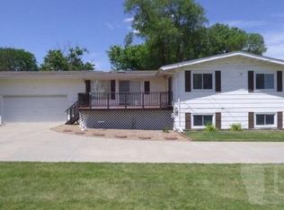 629 N East St, Albia, IA 52531