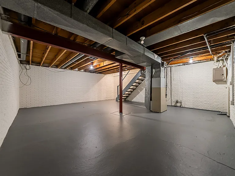 River Run Apartments — Photo 32