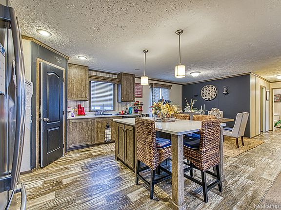 2nd image of 24161 Senate Dr