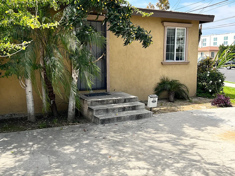 9138 Margaret St #9138