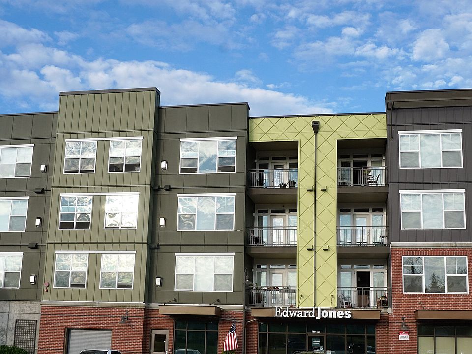 West stde of Building