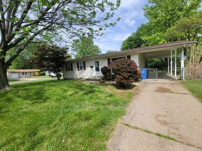 2154 Aristocrat Dr, Florissant, MO, 63031