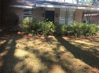 255 Robinhood Dr, Covington, LA 70433