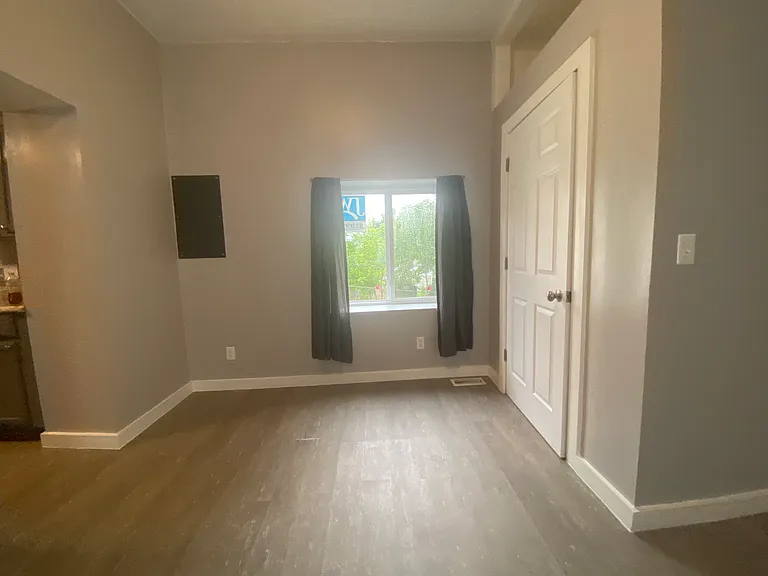 754 1st Ave #2 — Photo 12