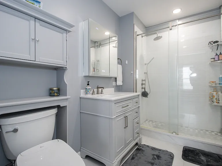 7243 Madison St #415 — Photo 20
