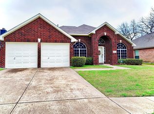 3316 Silver Creek Dr, Mesquite, TX 75181