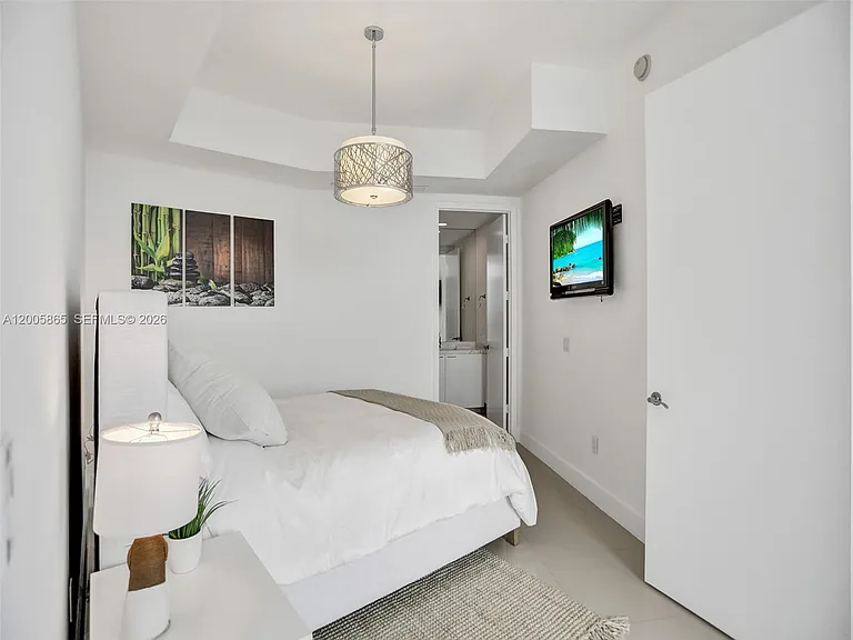 15901 Collins Ave #2807 — Photo 32