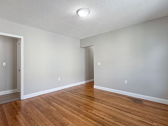 2nd image of 200-202 Nelson St Floor 2