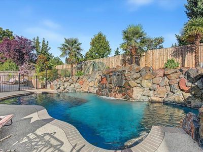 1553 Cypress Point Dr, Medford, OR, 97504