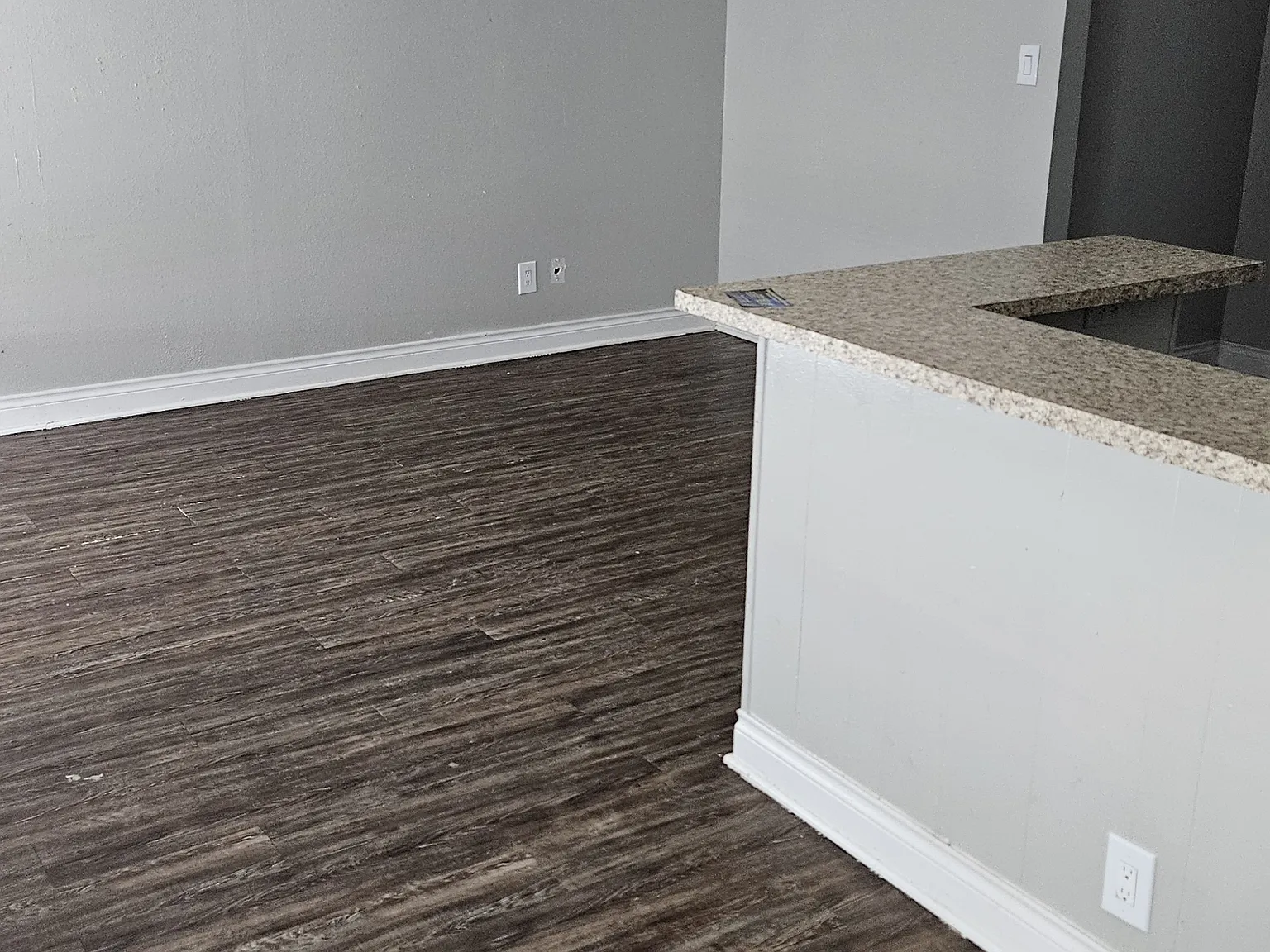 5609 Leeland Street — Photo 2