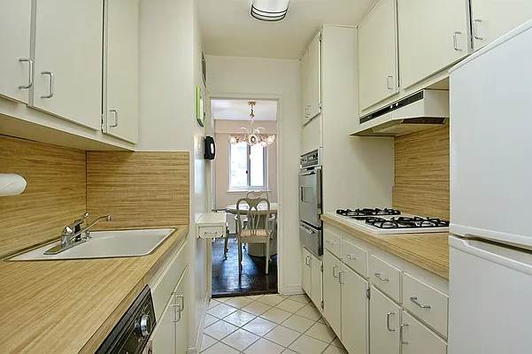 Sold by Corcoran | media 12