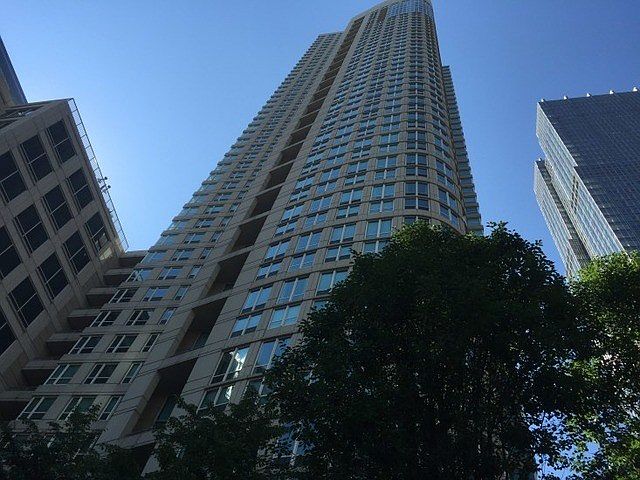 1st image of 345 N Lasalle St #2709