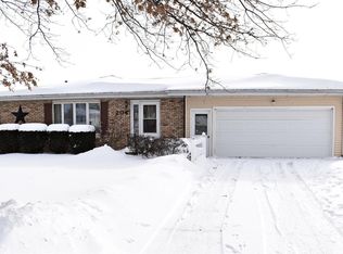 204 Pleasantview Rd, Marshalltown, IA 50158