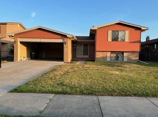 4648 Boulder Dr, Sterling Heights, MI 48310