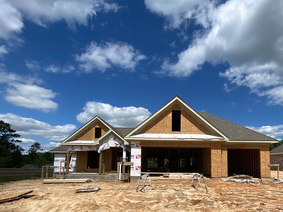 1st image of 5 Copperfield Dr