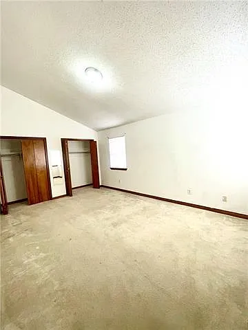 724 Vouray Dr #C — Photo 14