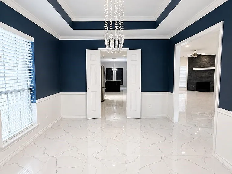 11915 Gardner Park Ln — Photo 8