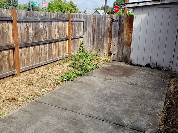 3rd image of 737 N Ross Ln #6