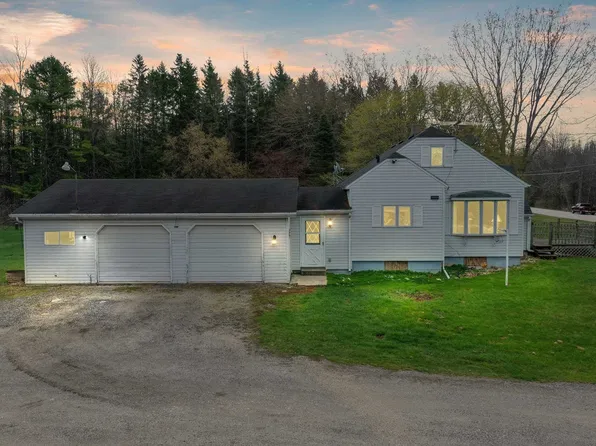 E4774 Winding Rd, Kewaunee, WI 54216