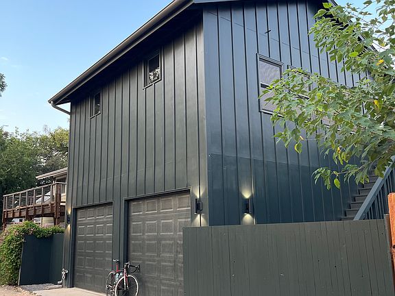 New, private above garage apartment.
Accessed via back alley behind main house
