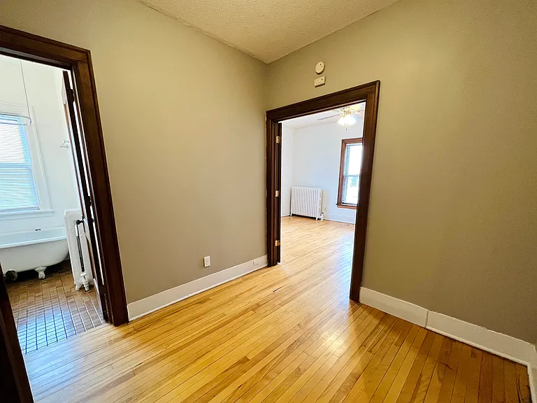 Stevens Square Apartments — Photo 89